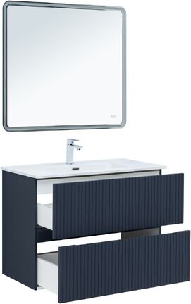      Aquanet  90  00313303 , 