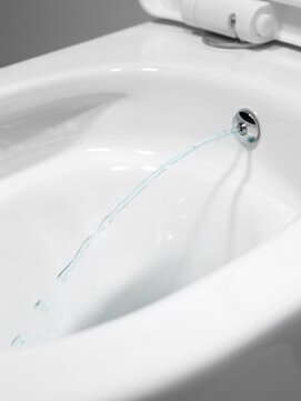 Фото Унитаз подвесной BelBagno MARINO-TOR BB7026CH-TOR-BS/SC безободковый, с функцией биде, сиденье с микролифтом