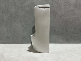 Фото Писсуар подвесной CeramaLux Х529P сенсорный, выпуск в стену, белый