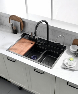 Многофункциональная кухонная мойка Esbano GEYSERUS-5 68 см оружейная сталь, со смесителем, разделочной доской и колландером