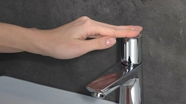 Фото Смеситель для раковины Hansgrohe Talis Select E 110 71750000 хром