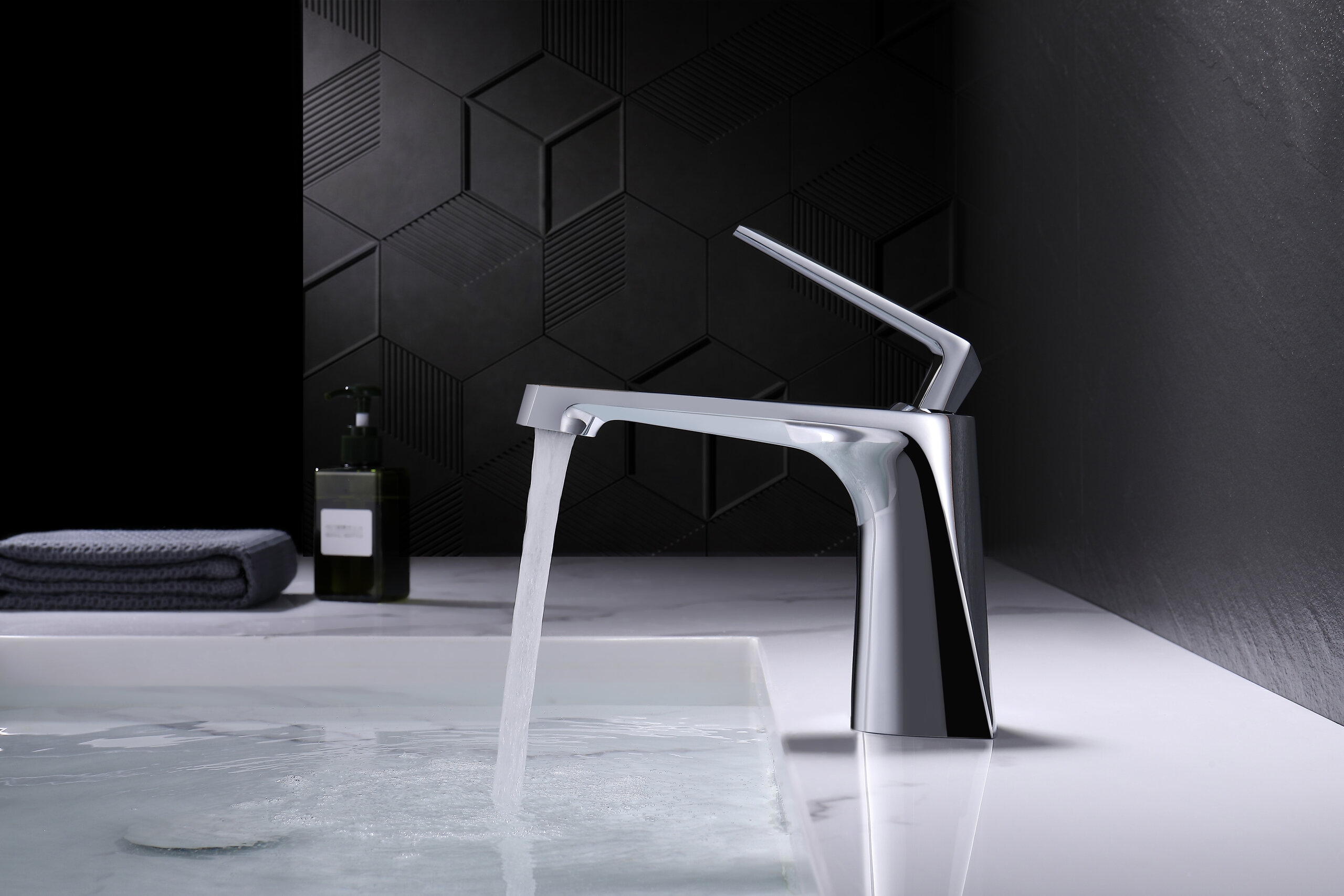 Смеситель для раковины Milleau CRISTAL MLV6223LS-CR хром глянец 8088₽