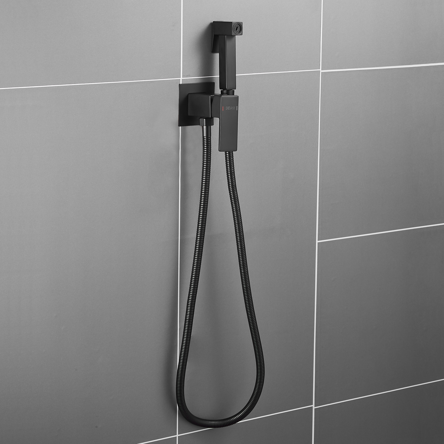 Смеситель для унитаза с гигиеническим душем Shevanik S127H черный, цвет черная - фото 2