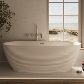 Акриловая ванна Vincea  VBT-701-1700MW