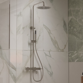 Душевая стойка Vincea Villa VSFS-1VL1BN