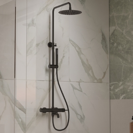 Душевая стойка Vincea Villa VSFS-1VL1MB черный